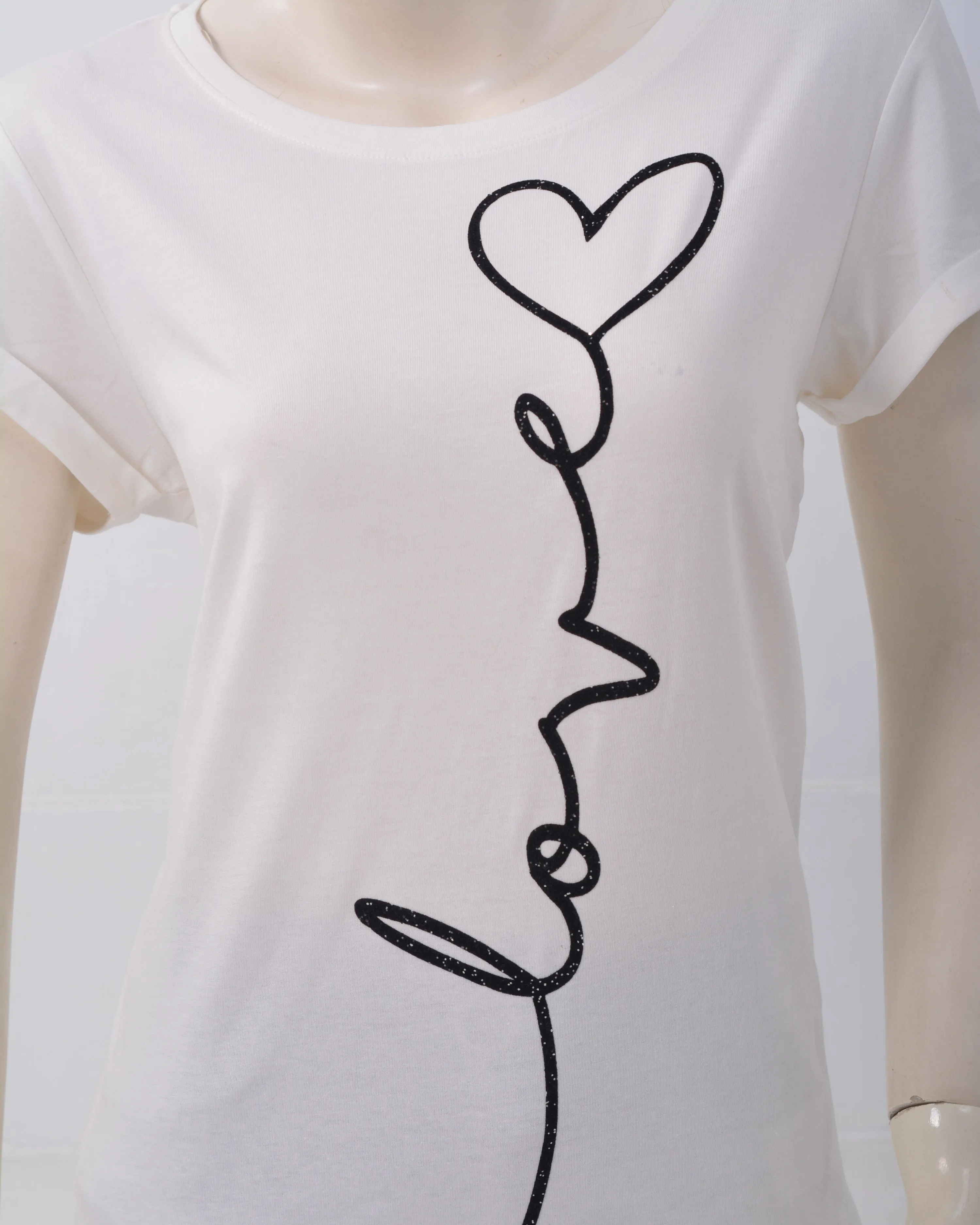 Esprit short sleeve t-shirt with organic cotton.White.