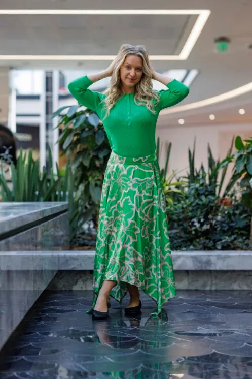 FLORAL OUTLINE ASYMETRICAL SKIRT