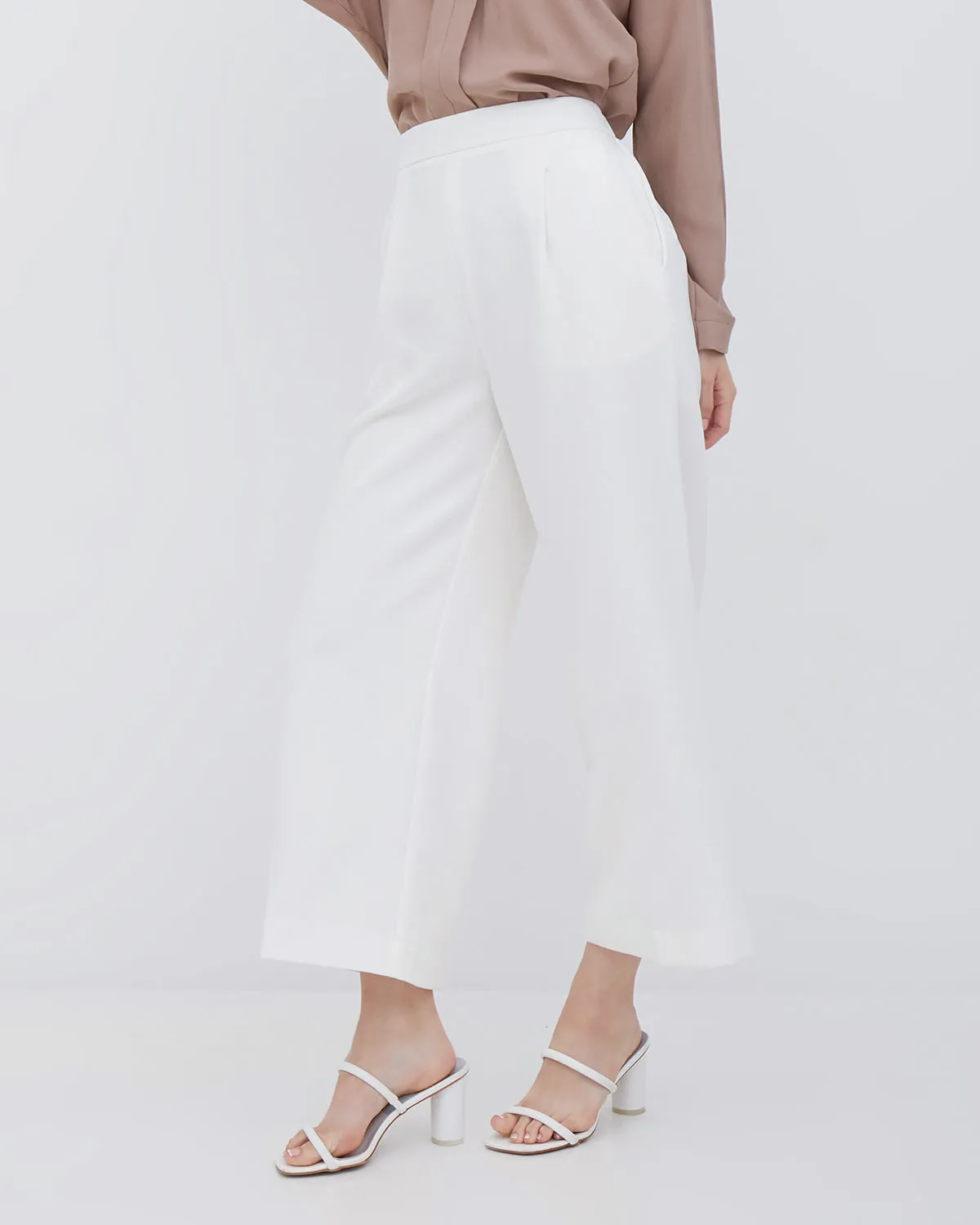 Naila Pants