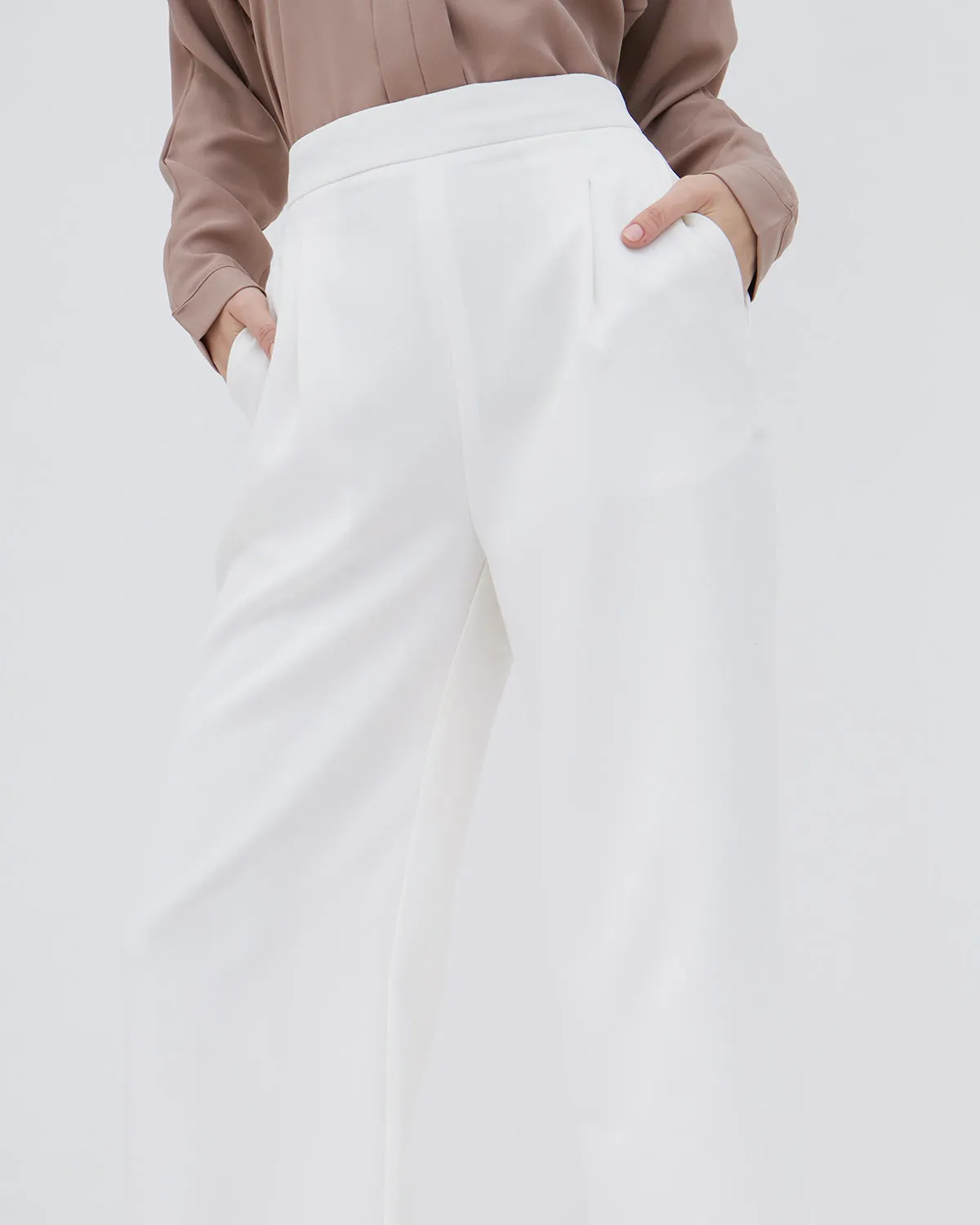 Naila Pants